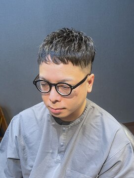 ビーダンディー(Bee dandy) ビジネスツーブロック ベリーショート クロップフェードカット