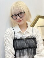 トルネード(TORNADO) ブロンド金髪 フェイスレイヤーボブ似合わせ小顔t622