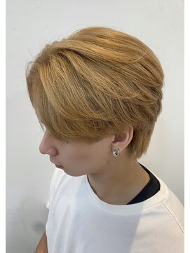 リバード(reverd) ミルクティーベージュ／センターパート