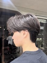 ニコ トウキョウ ロジック(nico TOKYO Logic)&nbsp;刈り上げセンターパートテーパーフェードカットニュアンスパーマ