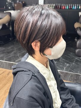 ハピネス クローバー 八木店(Happiness CLOVER) ショートスタイル　寒色カラー　30代40代50代60代