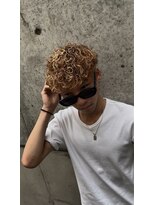 イーラ アメ村店(era)&nbsp;サーフバック下ろしパーマ/メンズ/刈り上げ/眉毛/ツイスト