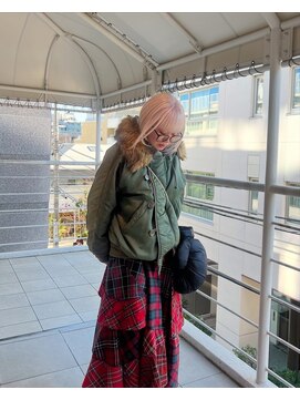 リリック(LYLICK) ホワイト