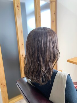 グリート(greet) ミディアムスタイル