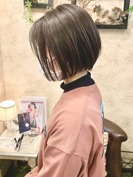 ジョージ(Jo-Ji) 小顔美人大人ショートボブ 30代40代