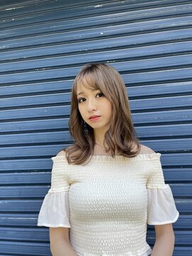 ディフィー 渋谷(defi) ミディアムレイヤー