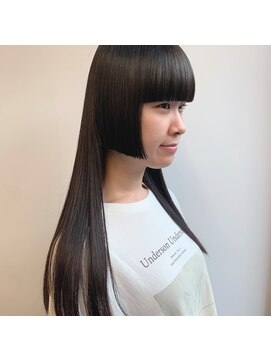 ギフトサニーサイド(gift sunny side) ワイドな姫カット*モードヘア