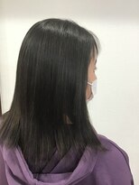 アリー(Ari-) くすみグレージュ