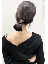 イーズ 鎌倉(e's)&nbsp;《e's イーズ鎌倉》大人っぽいタイトなヘアアレンジ/ヘアセット