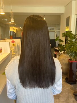ルイラパレ(Louis La Pale) ストレートパーマ＆サラツヤトリートメント