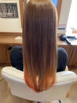 ビーム バイ ヘア(Beam by Hair) インナーブリーチオンカラーでおしゃれに可愛く☆