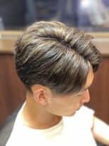 ヒロギンザ 浜松町店(HIRO GINZA)&nbsp;センターパートツーブロックスタイル