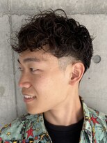フイ 代々木(Hui)&nbsp;メンズ/アップバング/ツーブロックマッシュ/束間ショート/波巻き