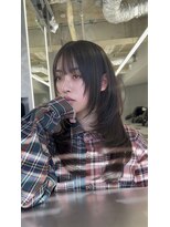 ハイレイヤー/黒髪ロング［前髪/新宿/黒染め］