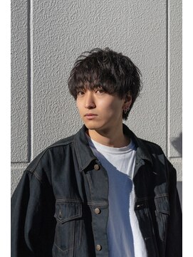 ヴィ 大宮(Vii) ダークアッシュ/カルマパーマ/アッシュブラック[メンズ/大宮]