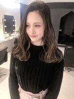 キング 枚方店(K!ng)&nbsp;【枚方、高槻、梅田】ホワイトハイライト