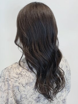 ラディカ(Ladica) 渋谷駅/透明感カラー/白髪染め/リタッチカラー/白髪ぼかし