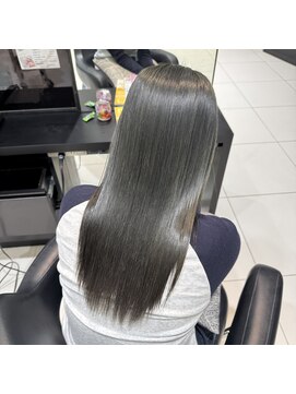 アヴァンス イオンモール和歌山店(AVANCE) 〇オリーブグレージュ〇【西澤琴音】