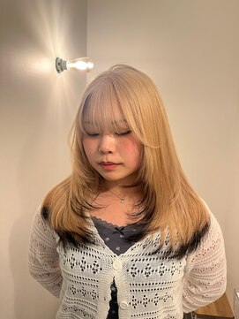 ゼストカロン(ZEST Kalon) 裾カラー/レイヤーカット/ホワイトベージュ【のぶち】