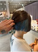 ミニウルフ隠れブルーインナーボブ