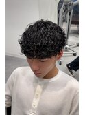 波巻きツイストスパイラルマッシュ刈り上げメンズパーマ