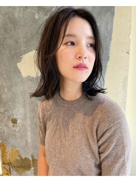 ハマモト ヤマ オオサカ(ハマモト Yama Osaka) 品あるレイヤーヘア