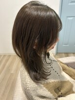 シーナ(scena) 【赤みが苦手な方におすすめ】オリーブグレージュ
