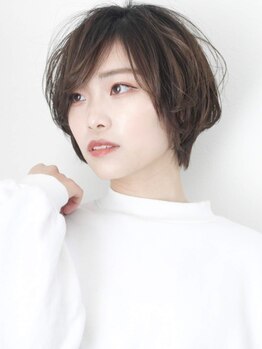 ベコ(Beco)の写真/【ショート×白髪ぼかし】で白髪のお悩みと向き合うサロン！年齢とともに変化してくお悩み解決をお手伝い！