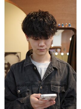 エディ(Edy) メンズマッシュ波巻きスパイラルパーマケアパーマ眉毛カット岡山