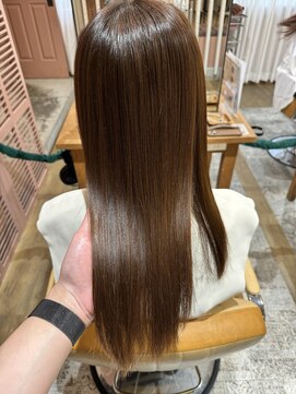 ジーナ 梅田(Zina) 乾かすだけでサラサラストレート♪