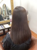 ヨシトモ(YOSHITOMO)&nbsp;50代でも◎大人女性のための髪質改善ストレート