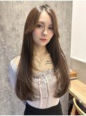 レイヤーカット×ショコラブラウン