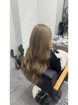 サラジュ 川西店(SARAJU) ミルクティーベージュ☆