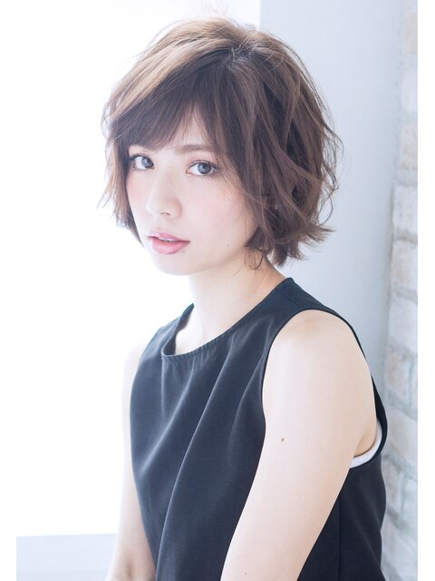 【大人のヘアスタイル】大人可愛いショートボブ