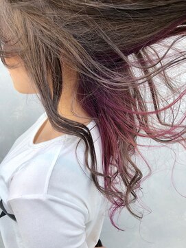 へアメイクワンプラス 四日市(HAIR MAKE ONEplus) インナーカラー