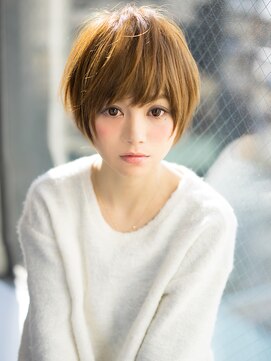 シウ 人形町(shiwu) 王道小顔ショート