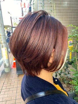 ネオリーブエム(Neolive em;) スッキリ前下がりショート