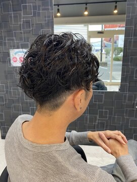 シャイン(Shine) メンズカット / メンズパーマ / 大人ルタイル
