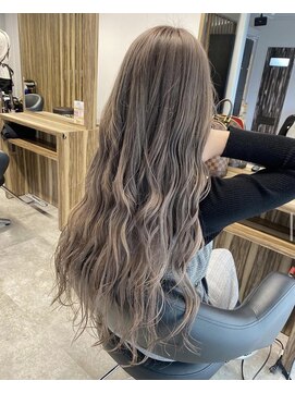 スーク 宜野湾店(suuk) ブロンドアッシュ