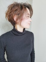 ルアーナ(LUANA)&nbsp;束感、毛流れが魅力の色っぽショートスタイル☆