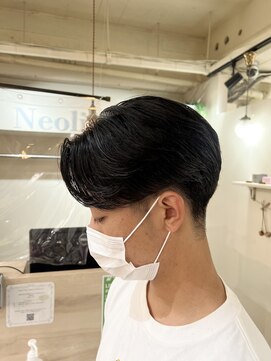 グラスバイネオリーブ 大倉山駅前店(grace by neolive) センターパート/ニュアンスパーマ/波巻きパーマ/韓国風ヘア