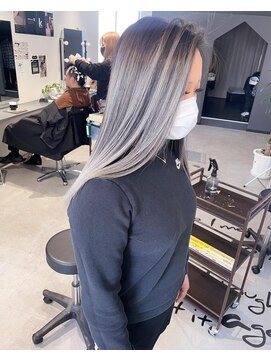 キング 枚方店(K!ng) 縮毛矯正髪質改善ハイライトレイヤーカット枚方美容室エクステ