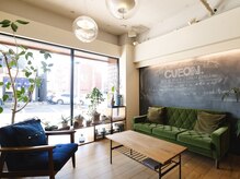 ヘア プロデュース キュオン(hair produce CUEON.)の雰囲気（幅広い年齢層のゲストが温かくご来店して頂いてます。）