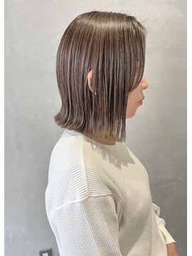 サムシング(Something.) bob beige