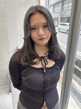 ヨハク 大阪梅田中崎町(yohaku) 【misaki】グレー×レイヤーカット