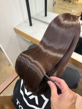 シルク バイ ルカ(SilQ by Luca) 秋色 × ULTOWA