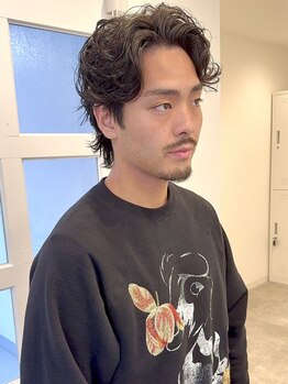 イマ(ima)の写真/《厳選された高級薬剤でパーマの持ちを強化》