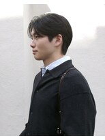 ヒントステーション フォーメンズ(HINTSTATION for Men's)&nbsp;〈浅草 半個室〉センターパート/ナチュラル