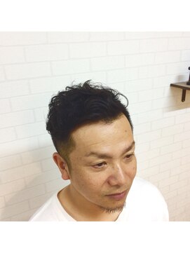 ブラッシュ メンズ ヘアー(BRUSH MEN'S HAIR) アダルティパーマ