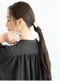モードなパーティヘアアレンジ！編み込みダウンポニーテール